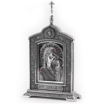Икона Казанской Божией Матери с Иисусом из серебра 925 пробы Россия. Вес ок. 260 гр. Размер 12,2 х 7,7 см.