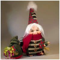 Итальянская фарфоровая новогодняя кукла Vischio B Гном Б Высота 15 см. Италия Montedragone