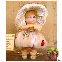Кукла фарфоровая Montedragone Mushroom G Мухоморчик G. Высота 12 см. Италия