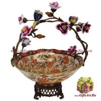 Фруктовница ваза Пара попугаев в цветах. Фарфор и бронза. Ручная работа. Коллекция Изобилие. Высота 33 см