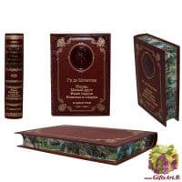 Книга Ги де Мопассан. Жизнь. Милый друг. Наше сердце. Новеллы. Подарочное издание. Кожаный переплет, золотое тиснение, рисованный обрез