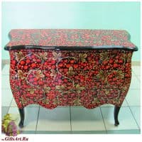 Комод лакированный с ящиками Клубничная поляна. Дерево. МДФ. Высота 75 см.