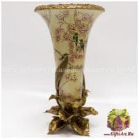 Ваза напольная Калы. Фарфор и бронза. Декор Пара птиц в цветущем саду. Ручная работа. Высота 53 см