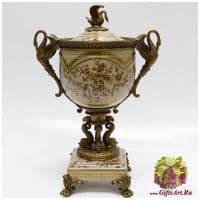 Ваза-кубок. Фарфор и бронза. Декор Хэмпшир. Ручная работа. Высота 43 см