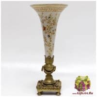 Ваза Первые бабочки. Фарфор и бронза. Ручная работа. Высота 39 см