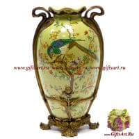 Ваза. Декор Любопытная птичка. Фарфор и бронза. Ручная работа. Высота 30 см