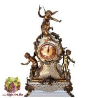 Часы каминные. Фарфор и бронза. Декор Медичи. Ручная работа. Высота 58 см