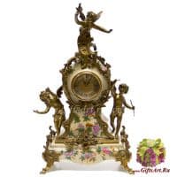 Часы каминные. Фарфор и бронза. Декор бабочки в саду. Ручная работа. Высота 58 см