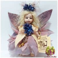 Итальянская фарфоровая кукла Fata Violetta Фея Фиалка Высота 14 см. Италия Montedragone Ручная работа