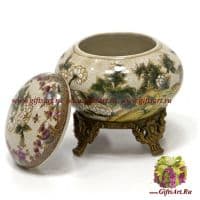 Сахарница. Фарфор и бронза. Декор Пара золотых фазанов. Ручная работа. Высота 10 см