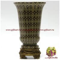 Ваза. Фарфор и бронза. Декор Медичи 2. Ручная работа. Высота 25 см