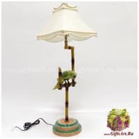 Лампа. Фарфор и бронза. Попугай на бамбуке. Ручная работа. Высота 75 см