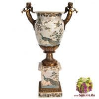 Ваза Павлины. Фарфор и бронза. Ручная работа. Высота 66 см