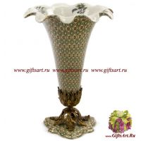 Ваза-цветок. Фарфор и бронза. Декор Медичи. Ручная работа. Высота 32 см