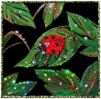 Картина из кристаллов SWAROVSKI Сваровский Божья коровка Размер 20х20