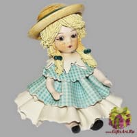 Статуэтка &quot;Кукла сидящая со светлыми волосами в голубом платье&quot;