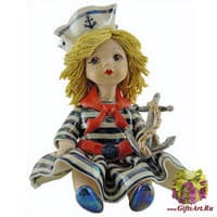Статуэтка &quot;Морячка с якорем&quot;