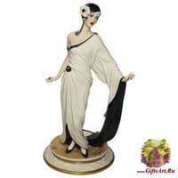 Статуэтка &quot;Дама&quot;