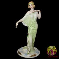 Cтатуэтка &quot;Дама&quot;