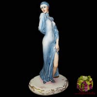 Статуэтка &quot;Кокетка&quot;