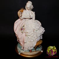 Статуэтка &quot;Дама с зеркалом&quot;