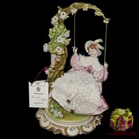 Статуэтка &quot;Дама на качелях&quot;