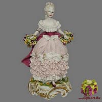 Статуэтка &quot;Леди&quot;