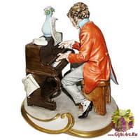 Скульптура &quot; Пианист&quot;