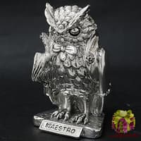 Скульптура &quot;Сова - учитель&quot;