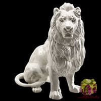 Статуя &quot;Лев&quot;