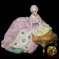 Статуэтка &quot;Мама Лаура&quot;