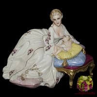 Статуэтка &quot;Мама Лаура&quot;