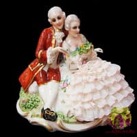 Статуэтка &quot;Стихи о любви&quot;