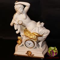 Часы &quot;Дама с зеркалом&quot;