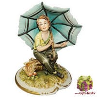 Статуэтка &quot;Ребёнок под зонтиком &quot;