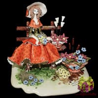 Статуэтка &quot;Цветочница&quot;