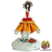 Статуэтка &quot;Дама на скамейке&quot;