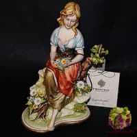 Статуэтка &quot;Весна&quot;