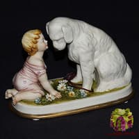 Статуэтка &quot; Девочка с собакой&quot;