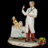 Статуэтка &quot;Педиатр с ребёнком&quot;