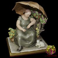 Статуэтка &quot;Цветочница&quot;