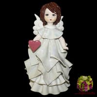 Статуэтка &quot; Ангел с сердцем&quot;