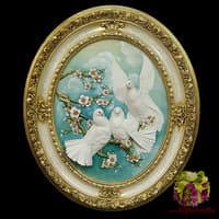 Барельеф &quot;Пара голубей&quot;