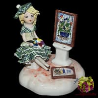 Статуэтка &quot;Маленькая художница&quot;