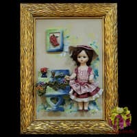 Картина прямоугольная &quot;Кукла стоящая у подставки с цветами&quot;