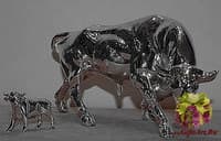 Скульптура &quot;Бык&quot;