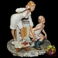 Статуэтка &quot;Женщина-врач&quot;