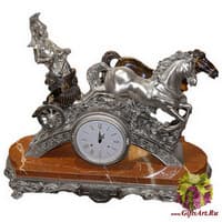Часы &quot; Колесница&quot;