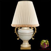 Лампа с плафоном