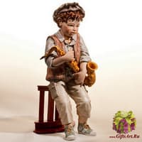 Кукла Мальчик играющий на саксофоне 45 см Sibania Италия